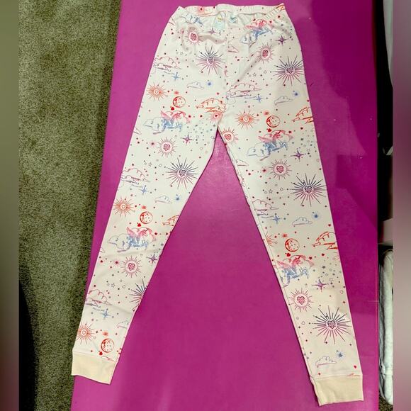 ULTRA RARE Roller Rabbit Pajamas in Celestial Unicorn Themed Print | LIKE NEW - Picture 6 of 7